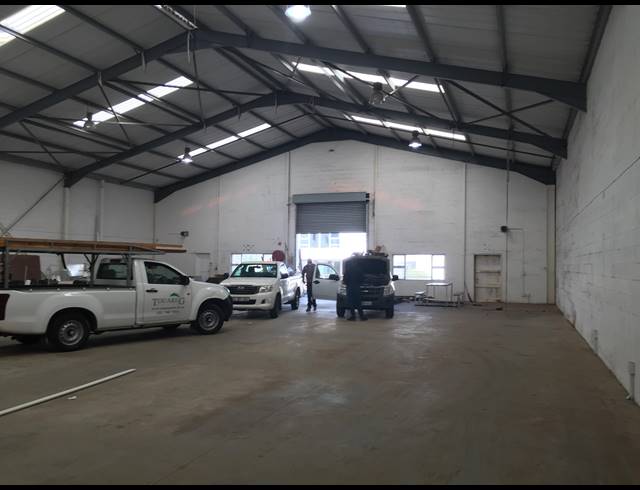 847M² WAREHOUSE RENTED IN CAPRICORN